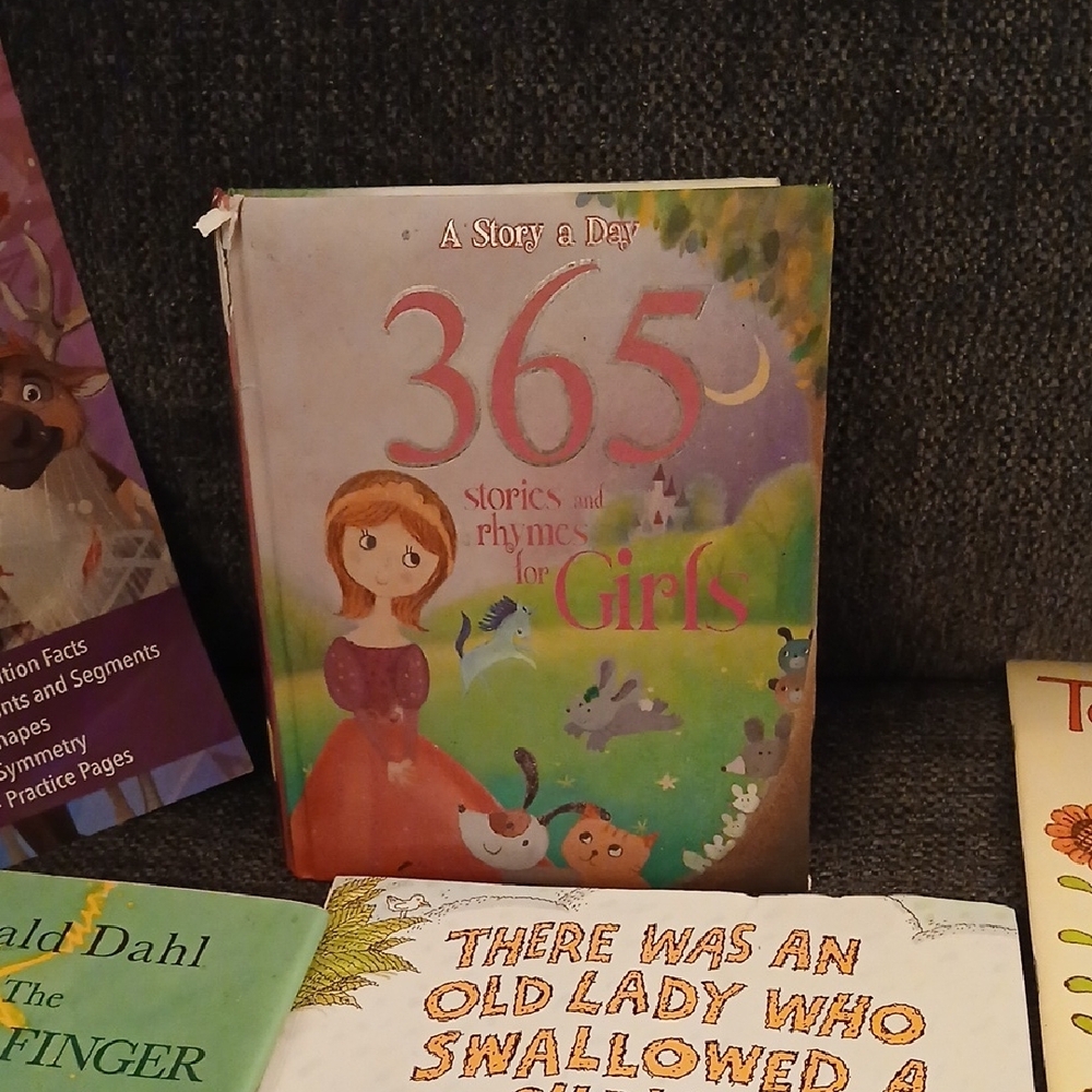 Children's Storybook Collection - Picture 3 of 9